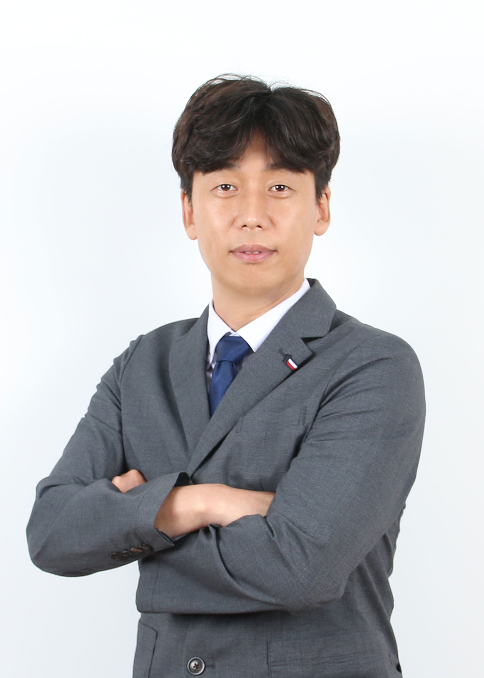 김홍근 교수